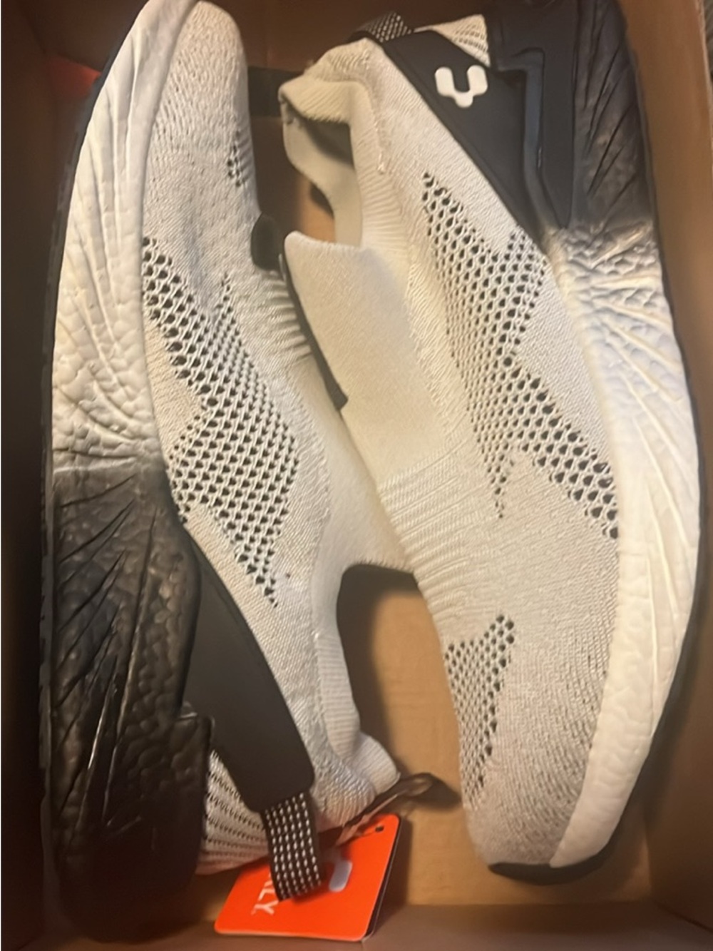 Men's Slip-On Athletic Sneakers in Light Gray and Black